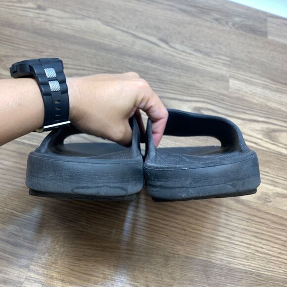 OOFOS OOahh Slide Recovery Sandals Black Mens Size 8 Womens Sz 10 EU 41